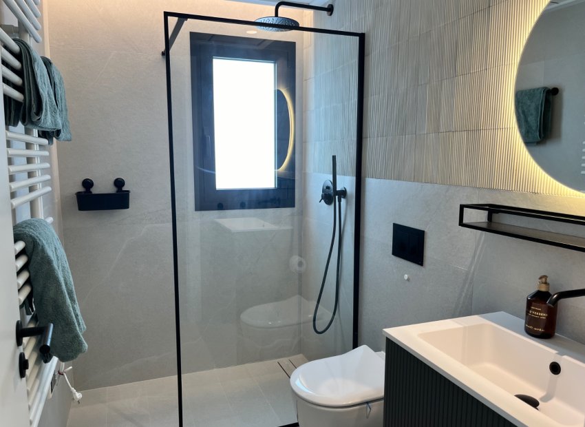 Herverkoop - Vrijstaande woning / Villa -
Ciudad Quesada - Rojales - Rojales