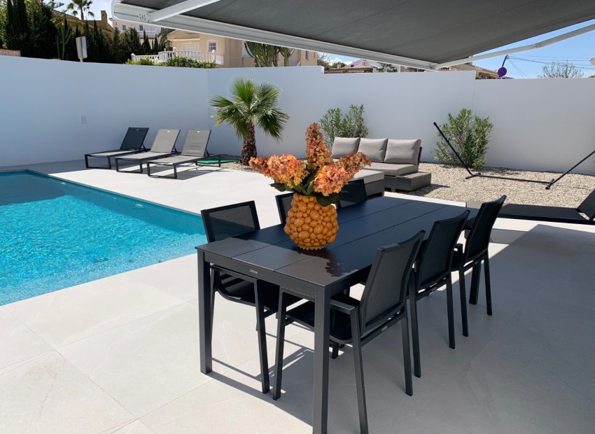 Herverkoop - Vrijstaande woning / Villa -
Ciudad Quesada - Rojales - Rojales