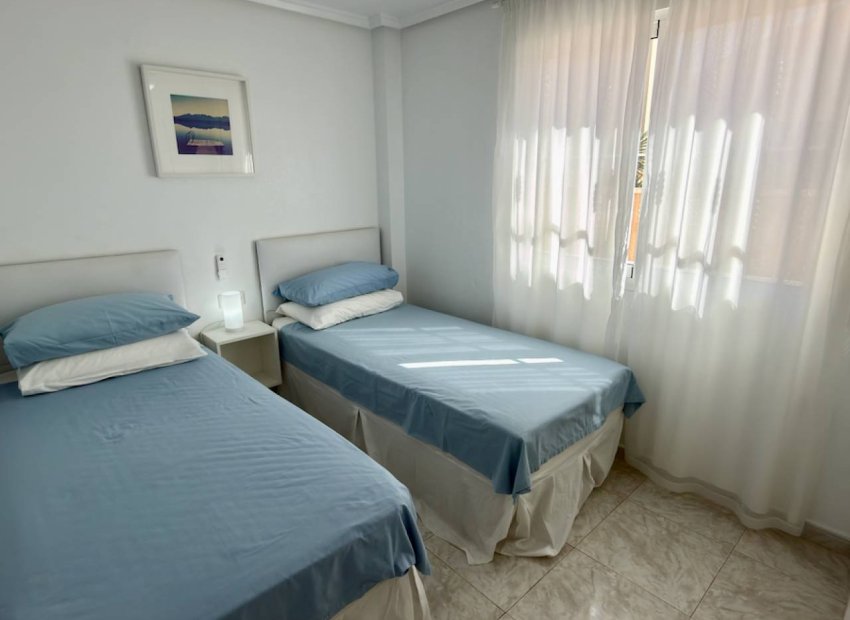 Herverkoop - Vrijstaande woning / Villa -
Ciudad Quesada - Rojales - Rojales