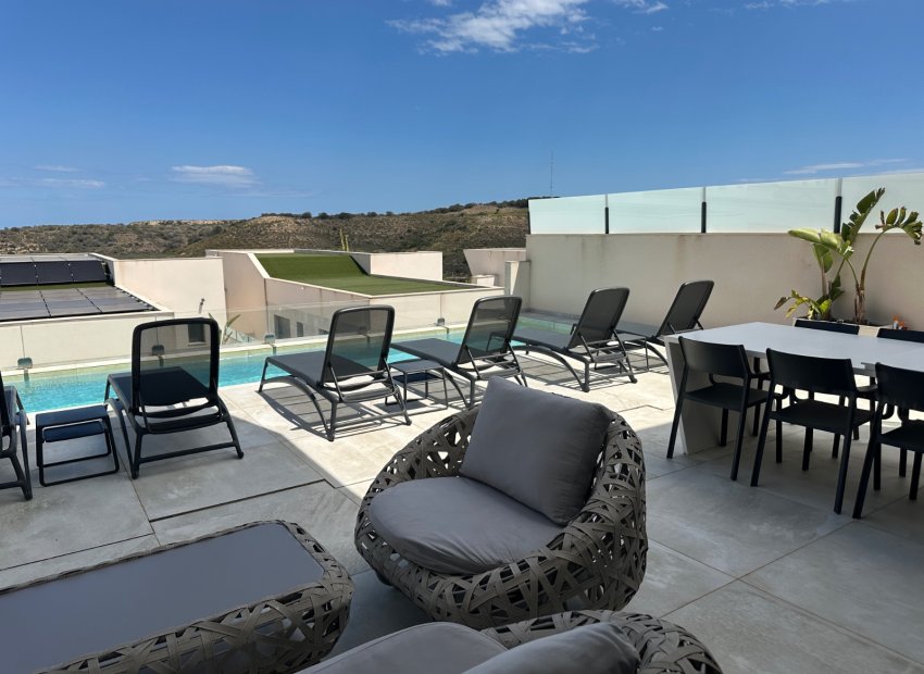 Herverkoop - Vrijstaande woning / Villa -
Ciudad Quesada - Rojales - Rojales