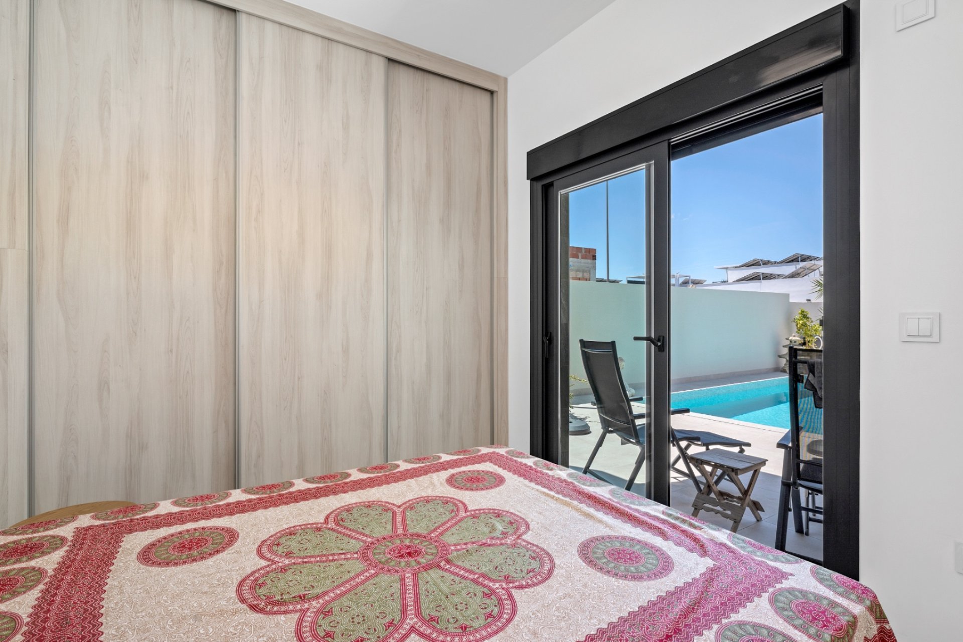 Herverkoop - Vrijstaande woning / Villa -
Daya Nueva - Costa Blanca South