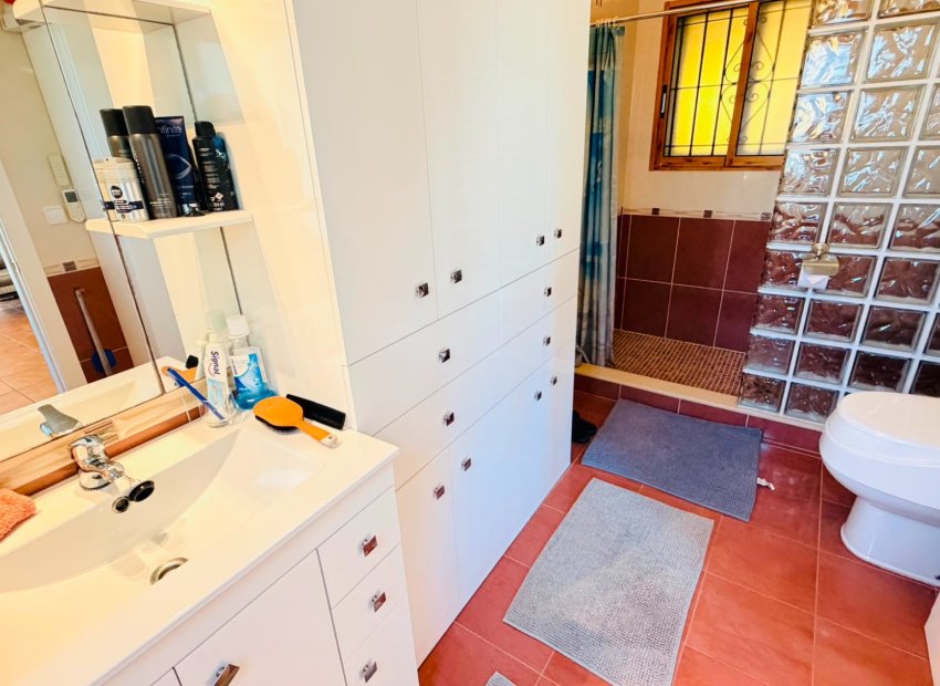Herverkoop - Vrijstaande woning / Villa -
Daya Vieja
