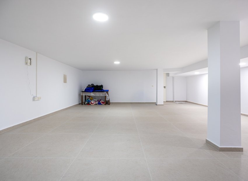 Herverkoop - Vrijstaande woning / Villa -
Dolores