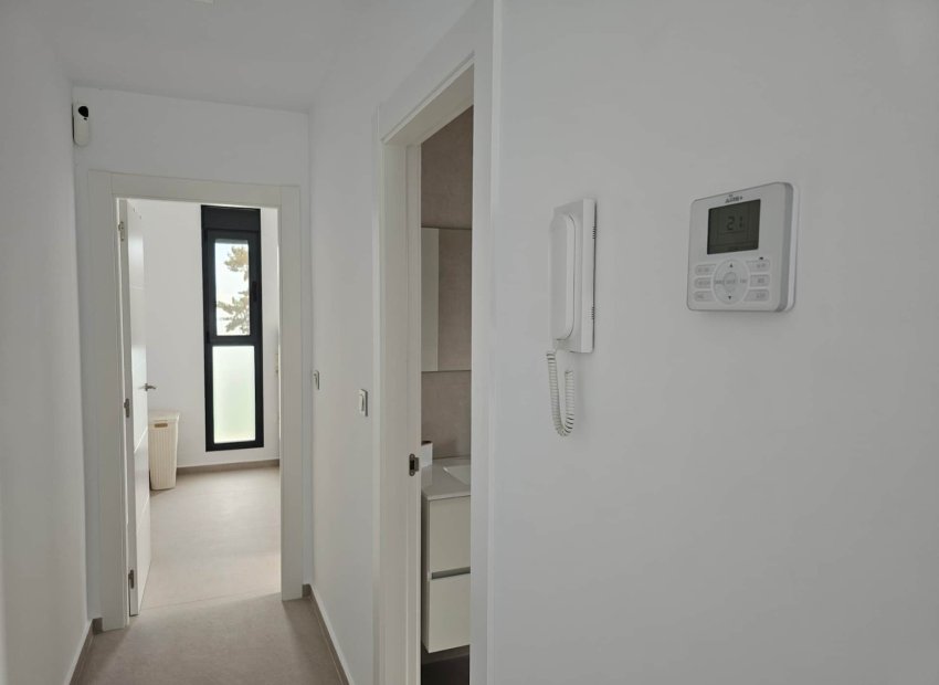 Herverkoop - Vrijstaande woning / Villa -
Dolores