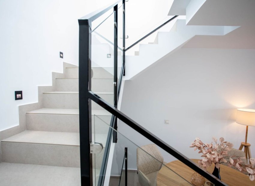 Herverkoop - Vrijstaande woning / Villa -
Dolores