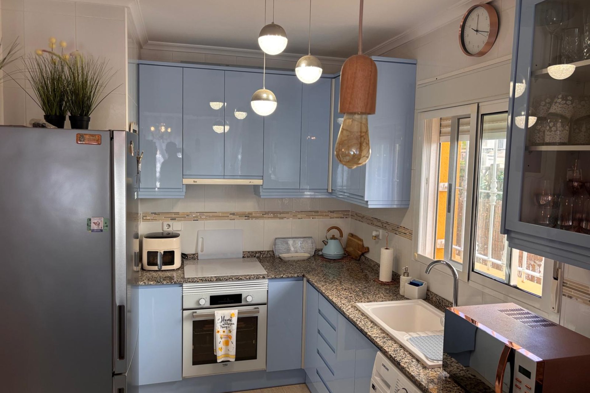 Herverkoop - Vrijstaande woning / Villa -
El Campo