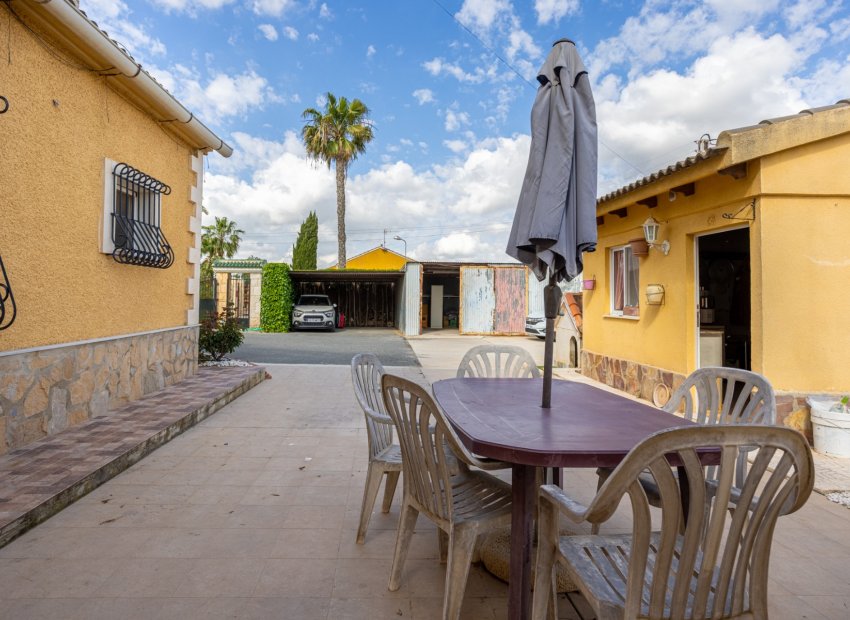 Herverkoop - Vrijstaande woning / Villa -
Elche - La Hoya