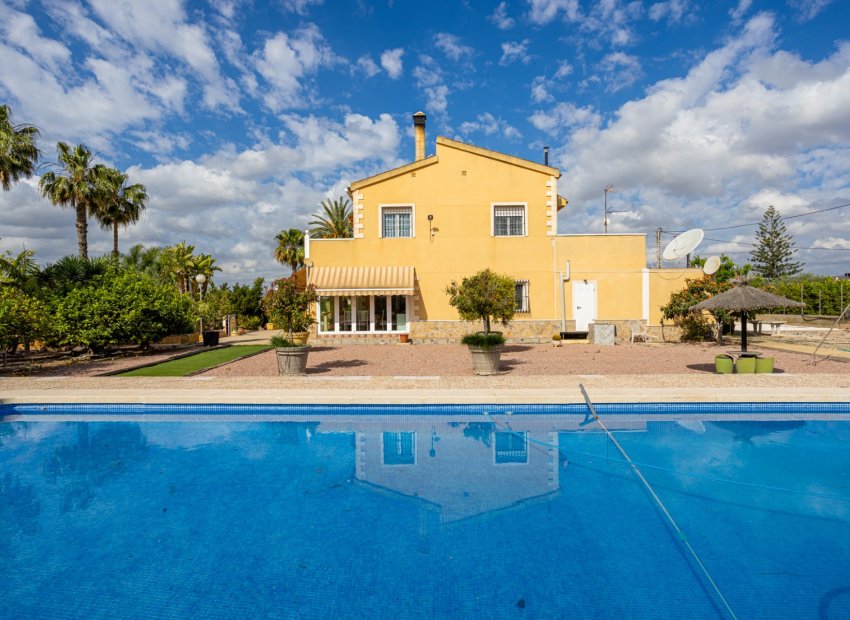 Herverkoop - Vrijstaande woning / Villa -
Elche - La Hoya