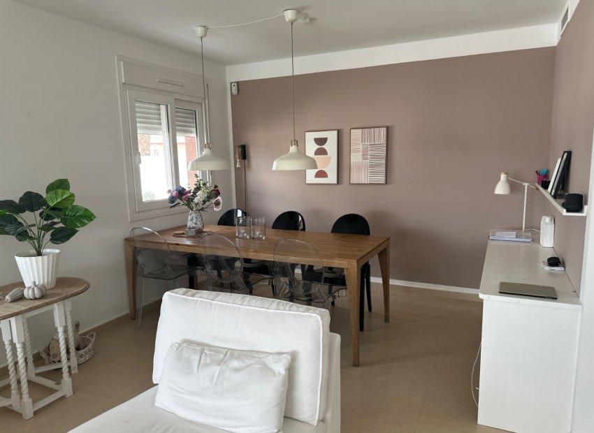 Herverkoop - Vrijstaande woning / Villa -
Gran Alacant