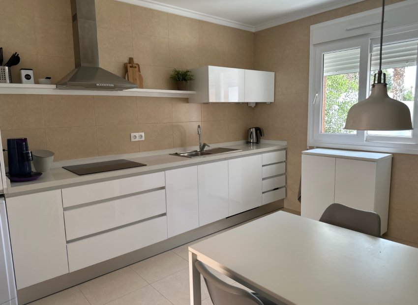Herverkoop - Vrijstaande woning / Villa -
Gran Alacant