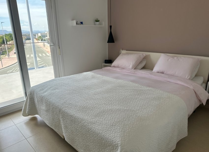 Herverkoop - Vrijstaande woning / Villa -
Gran Alacant