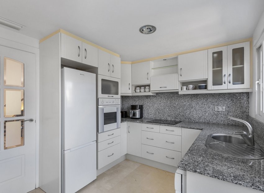 Herverkoop - Vrijstaande woning / Villa -
Guardamar del Segura - El Raso