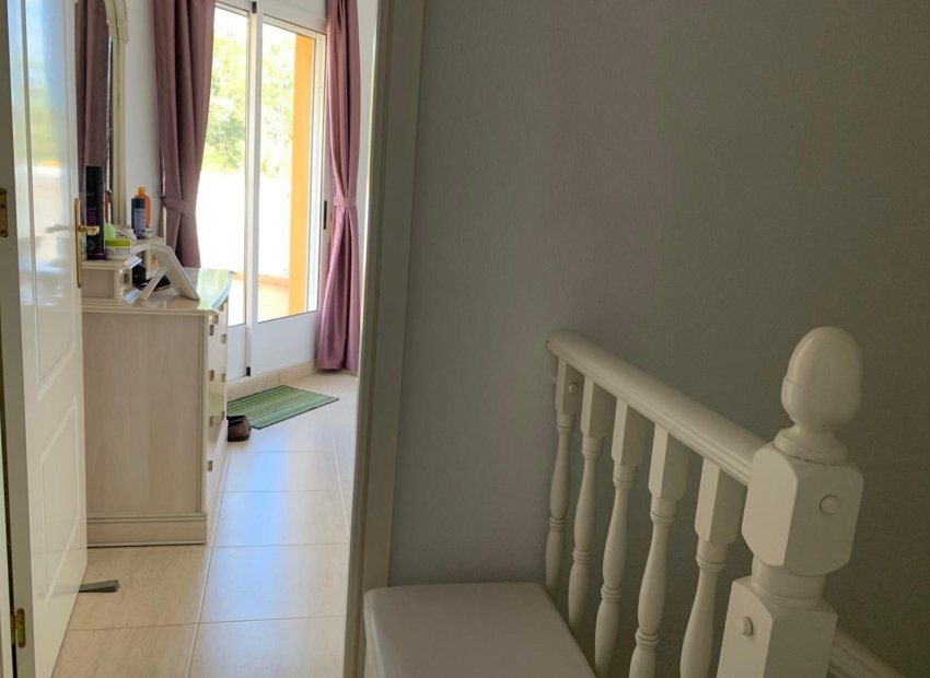 Herverkoop - Vrijstaande woning / Villa -
Guardamar del Segura - El Raso