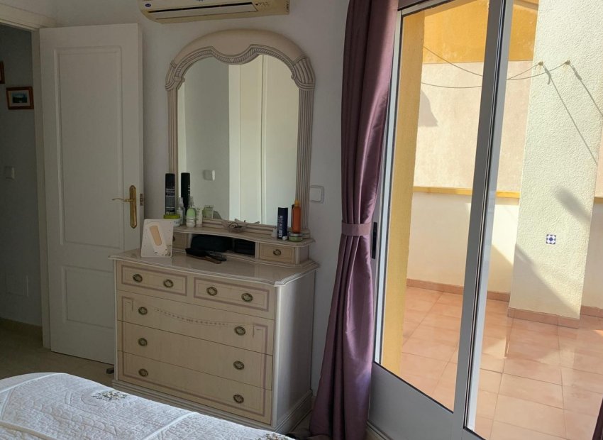 Herverkoop - Vrijstaande woning / Villa -
Guardamar del Segura - El Raso