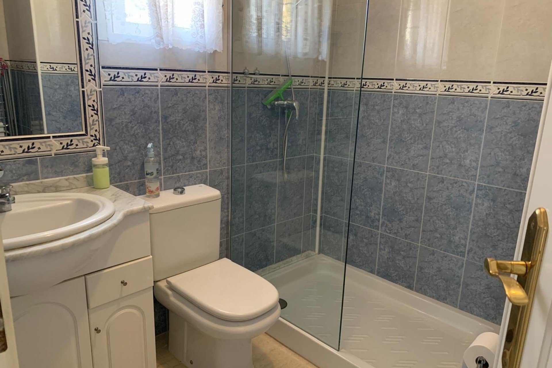 Herverkoop - Vrijstaande woning / Villa -
Guardamar del Segura - El Raso