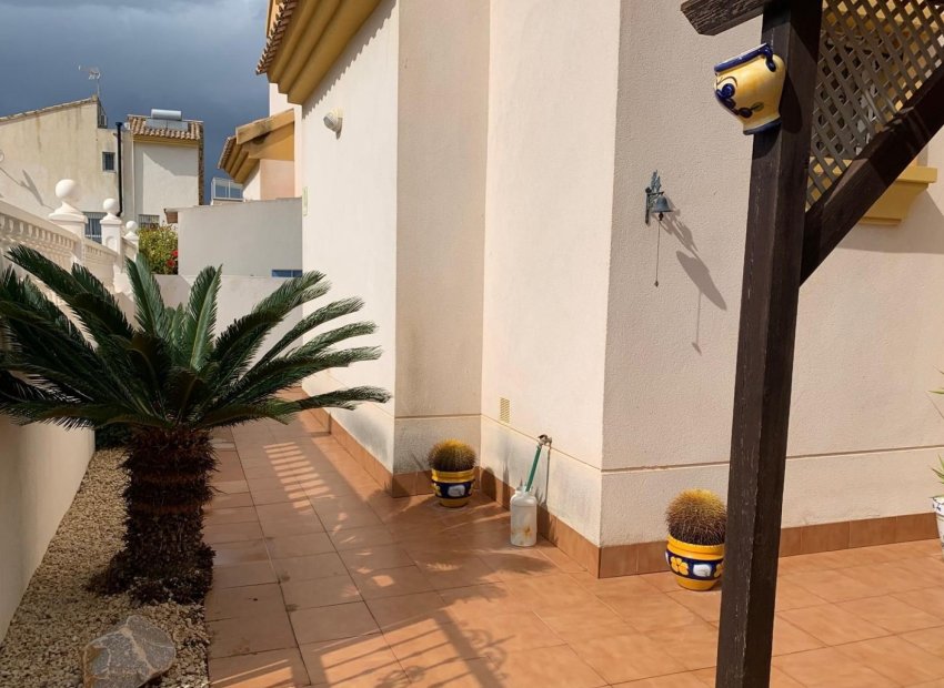 Herverkoop - Vrijstaande woning / Villa -
Guardamar del Segura - El Raso