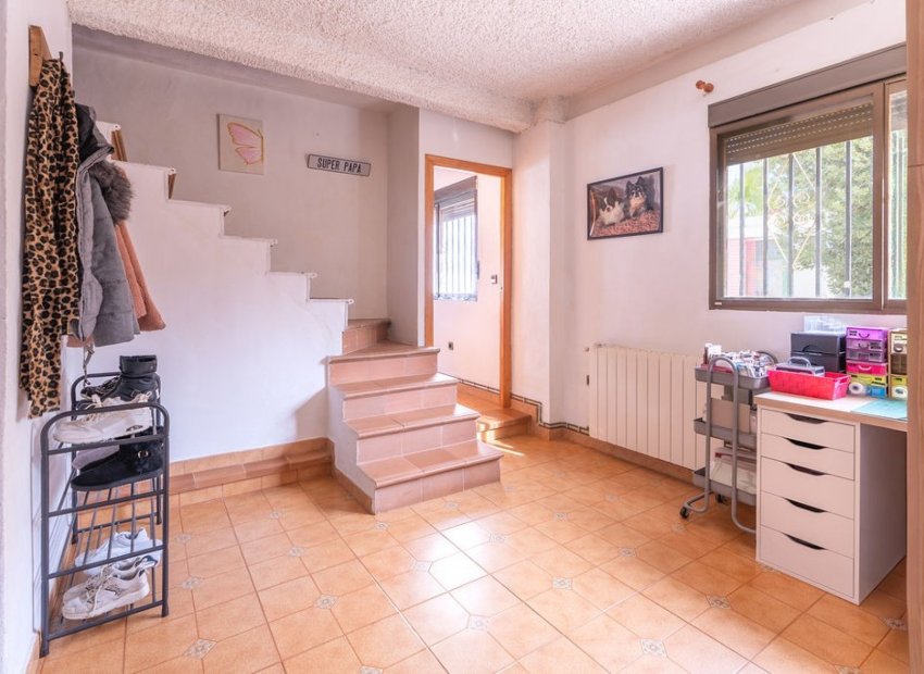 Herverkoop - Vrijstaande woning / Villa -
Hondón de las Nieves