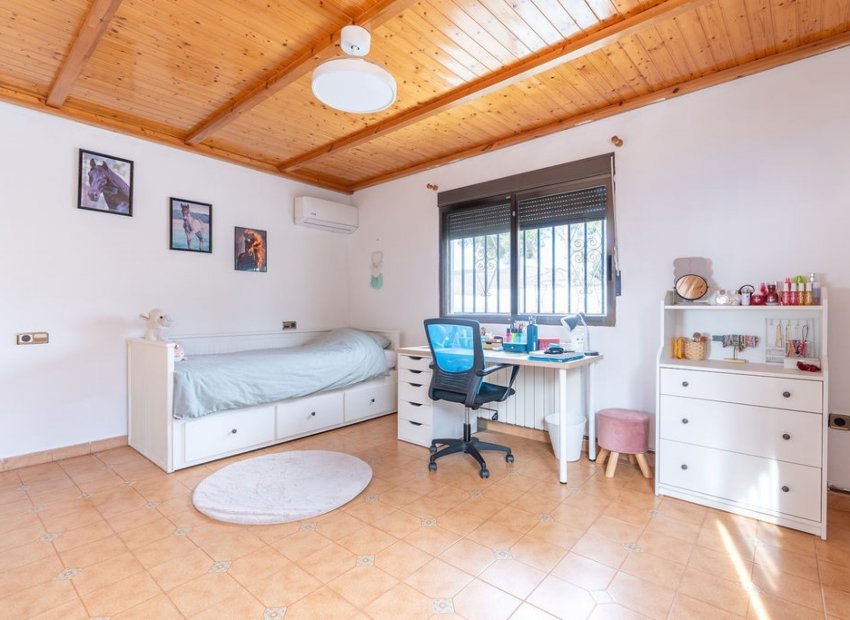 Herverkoop - Vrijstaande woning / Villa -
Hondón de las Nieves