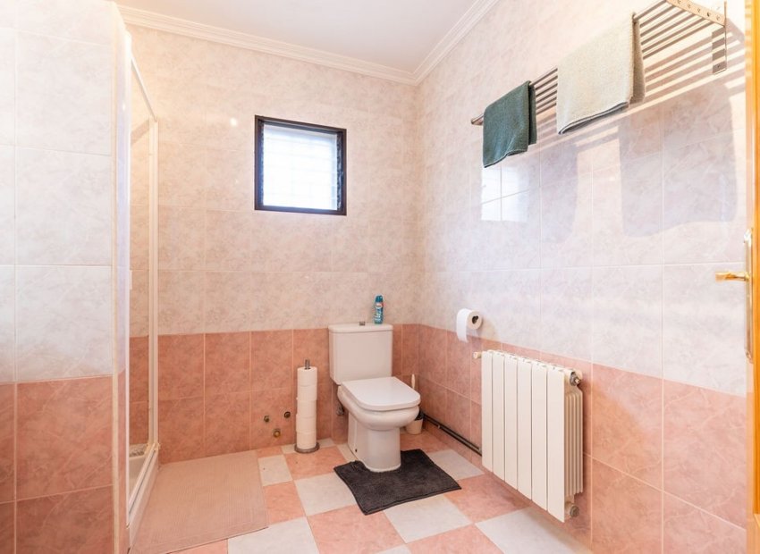 Herverkoop - Vrijstaande woning / Villa -
Hondón de las Nieves