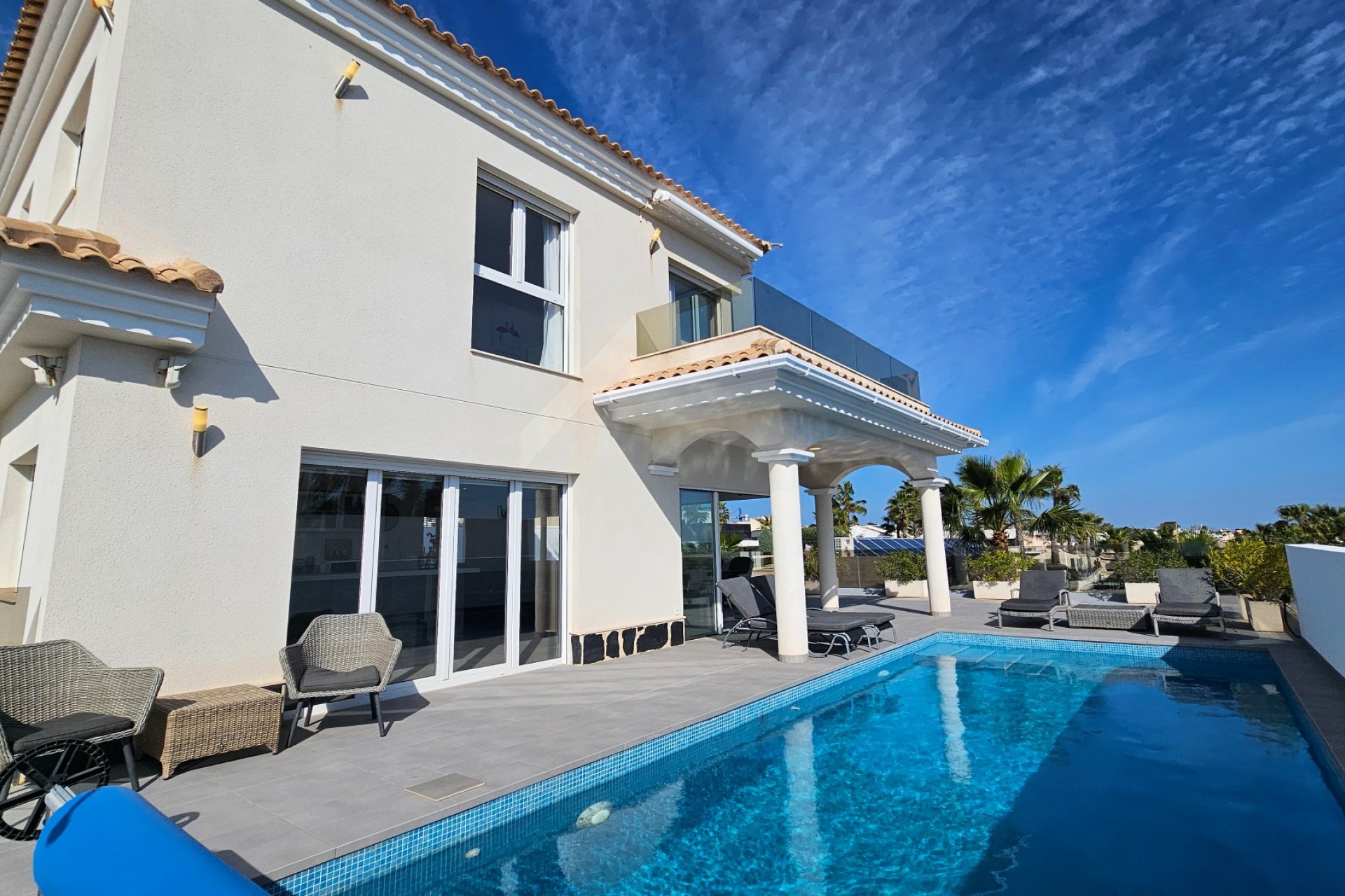 Herverkoop - Vrijstaande woning / Villa -
La Marina