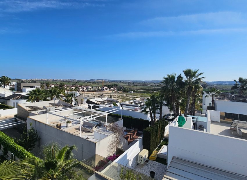 Herverkoop - Vrijstaande woning / Villa -
La Marina