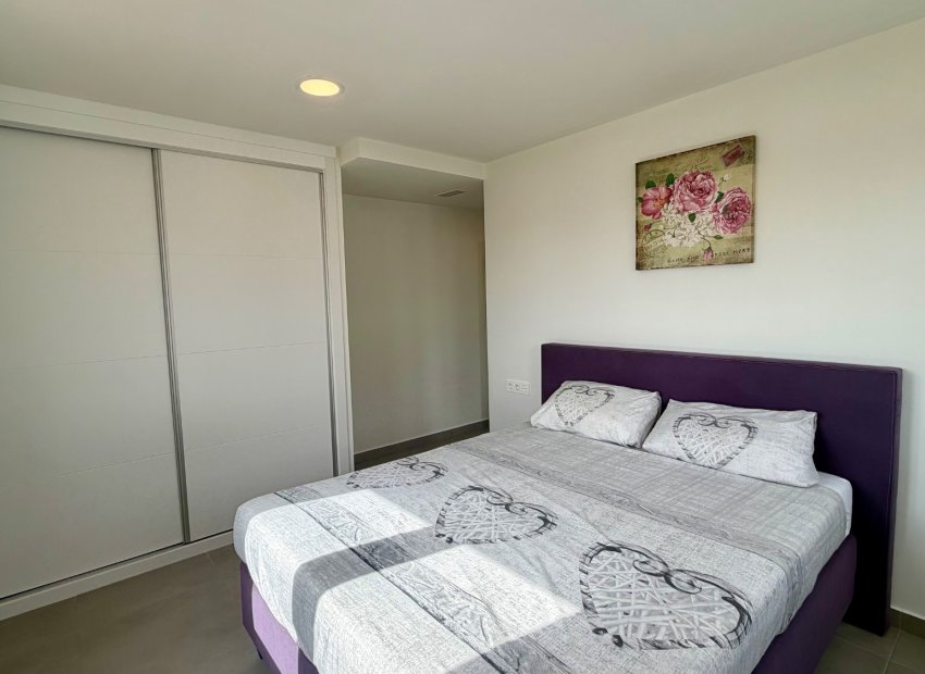 Herverkoop - Vrijstaande woning / Villa -
La Marina