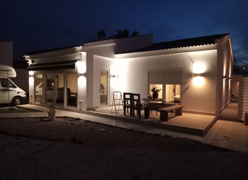 Herverkoop - Vrijstaande woning / Villa -
Lomas de Cabo Roig