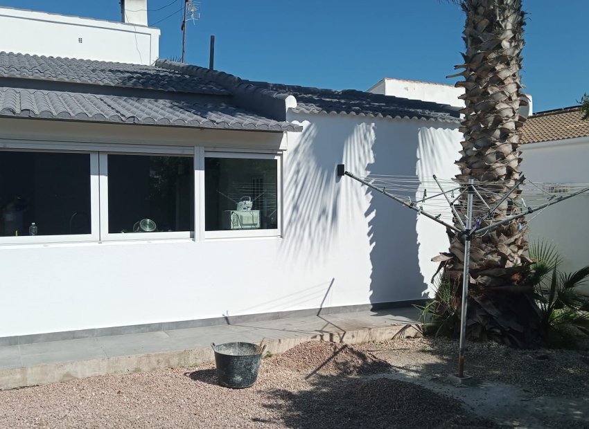 Herverkoop - Vrijstaande woning / Villa -
Lomas de Cabo Roig