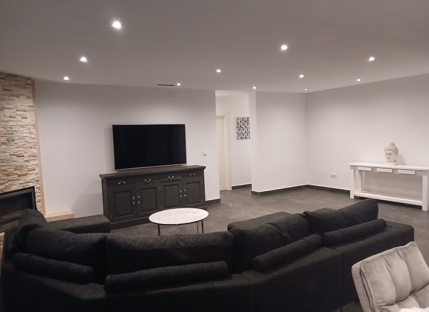 Herverkoop - Vrijstaande woning / Villa -
Lomas de Cabo Roig
