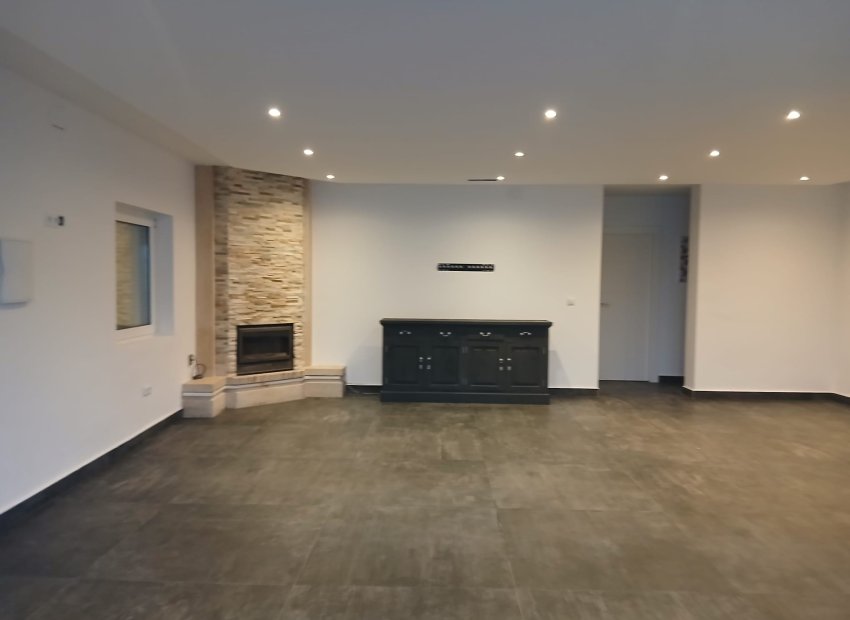 Herverkoop - Vrijstaande woning / Villa -
Lomas de Cabo Roig