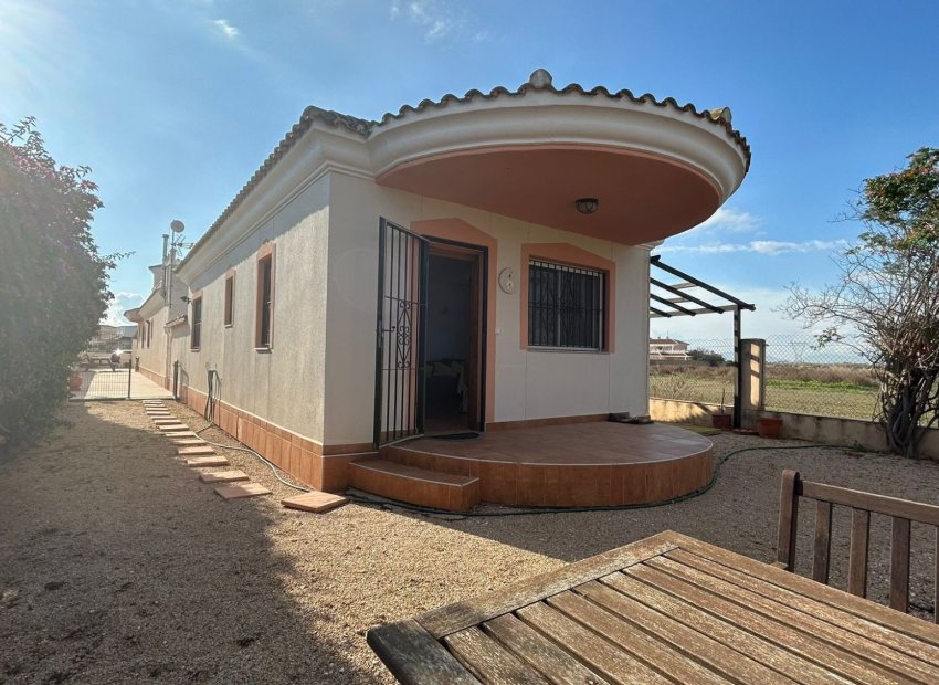 Herverkoop - Vrijstaande woning / Villa -
Los Alcazares - Santa Rosalía