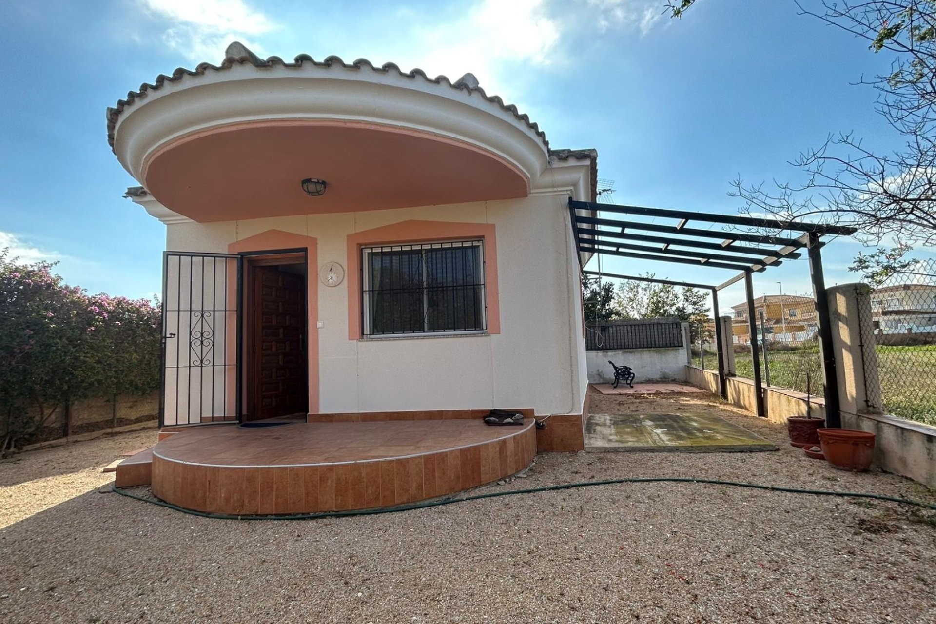 Herverkoop - Vrijstaande woning / Villa -
Los Alcazares - Santa Rosalía