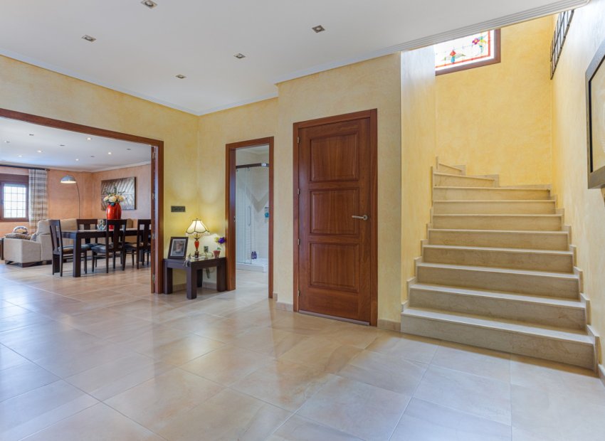 Herverkoop - Vrijstaande woning / Villa -
Los Montesinos - La Herrada