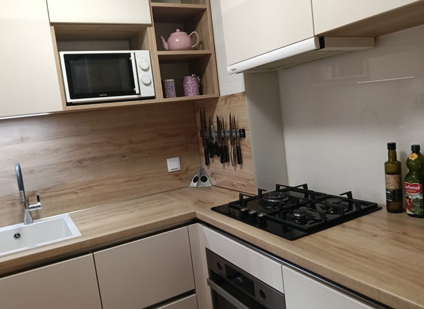 Herverkoop - Vrijstaande woning / Villa -
Los Montesinos - La Herrada