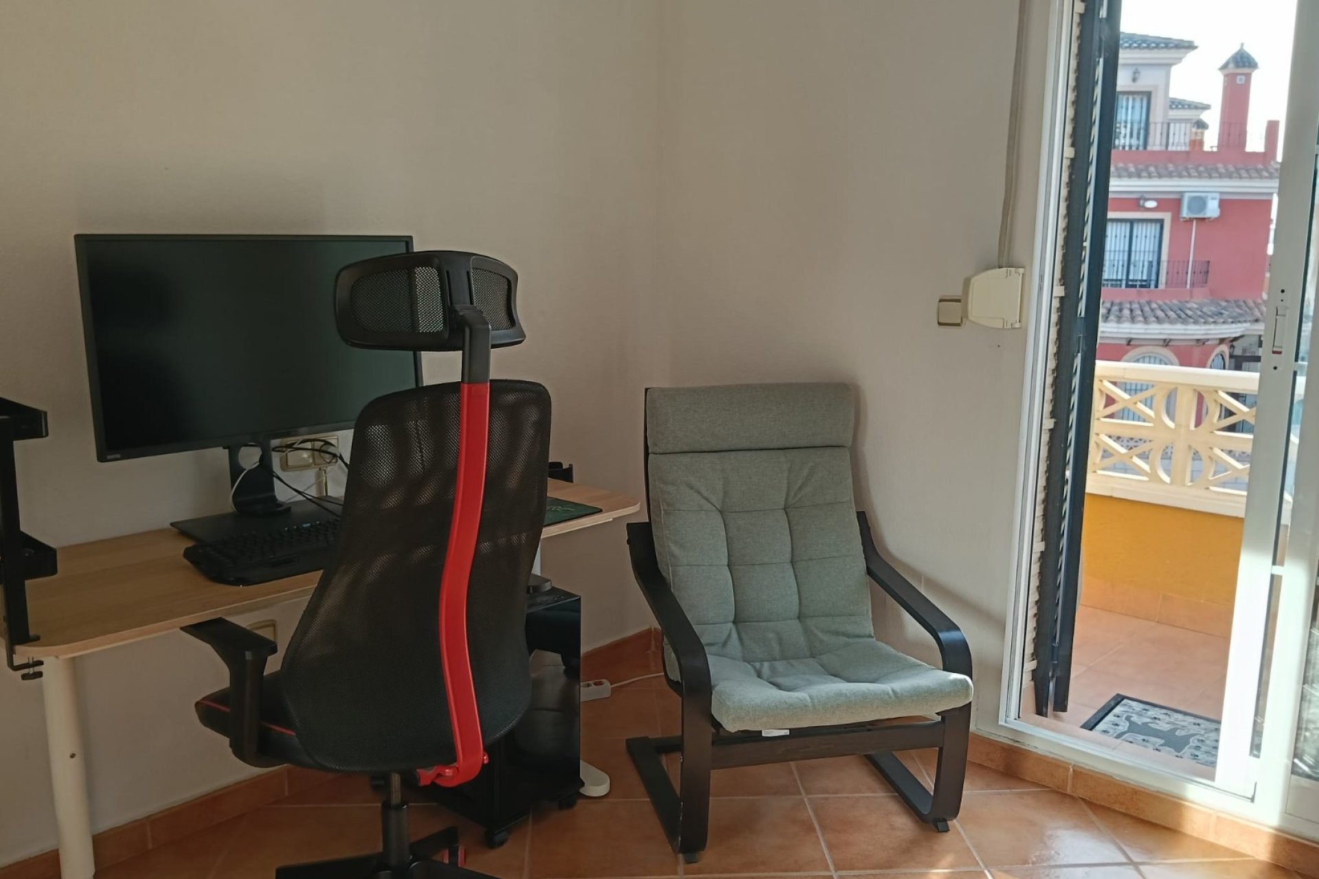 Herverkoop - Vrijstaande woning / Villa -
Los Montesinos - La Herrada