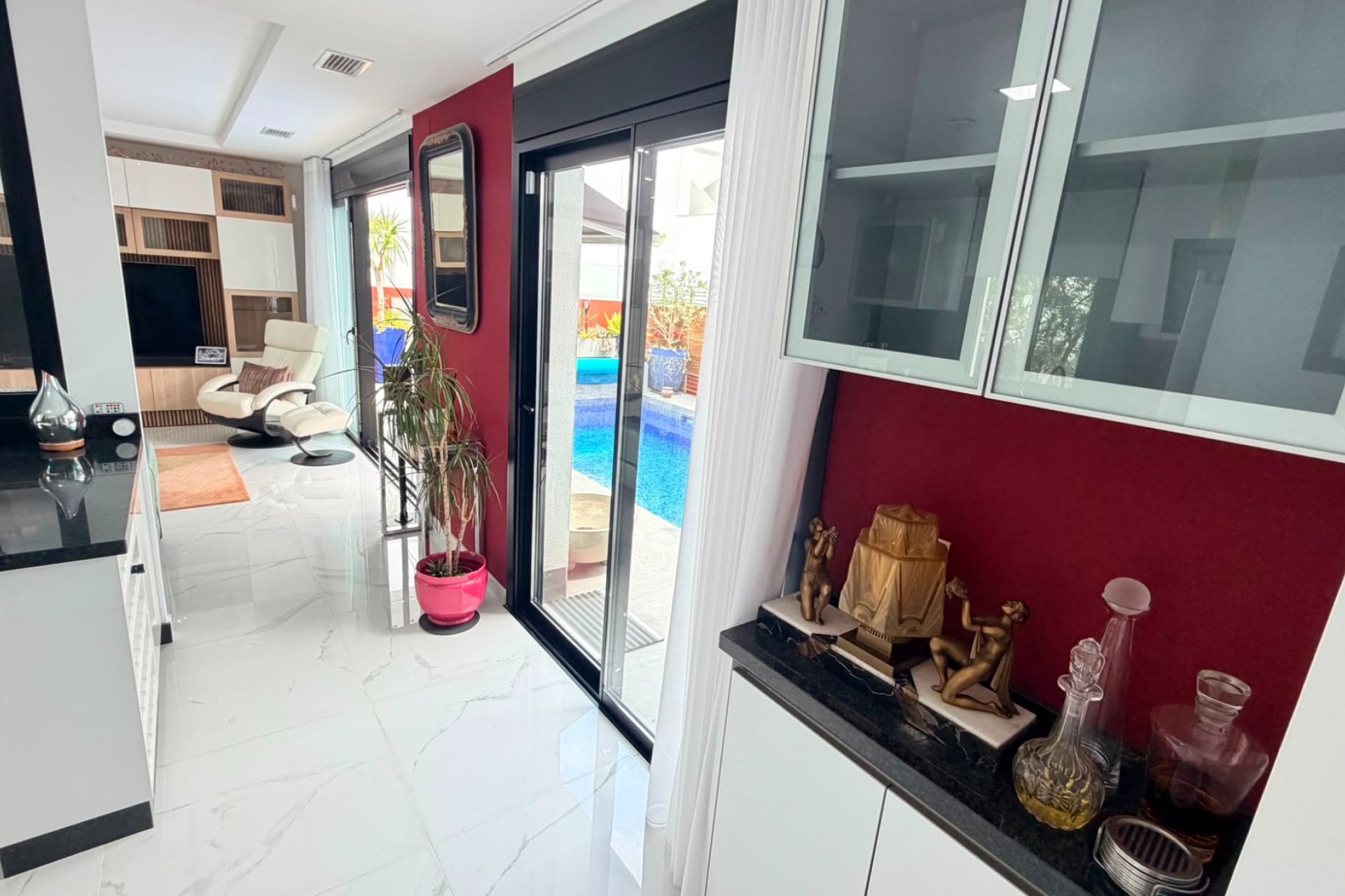 Herverkoop - Vrijstaande woning / Villa -
Los Montesinos - La Herrada