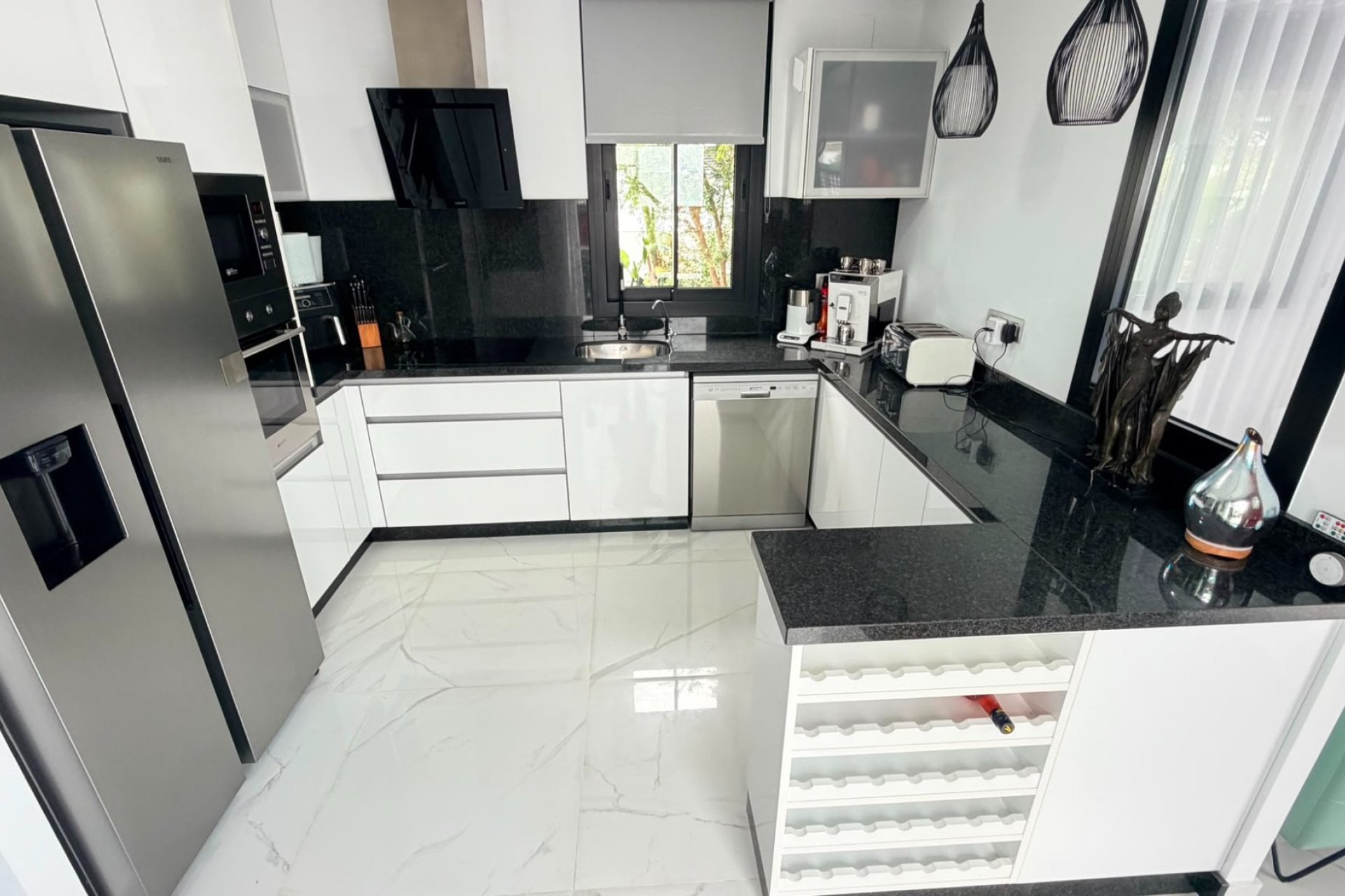 Herverkoop - Vrijstaande woning / Villa -
Los Montesinos - La Herrada