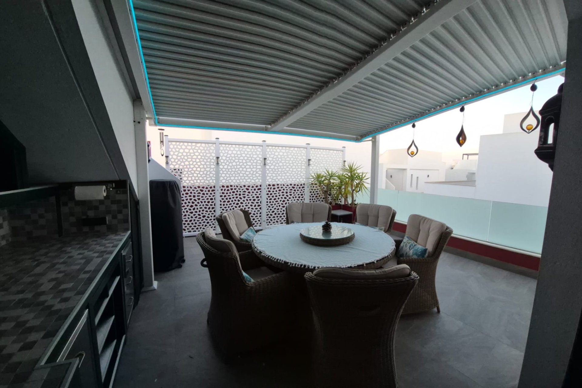 Herverkoop - Vrijstaande woning / Villa -
Los Montesinos - La Herrada