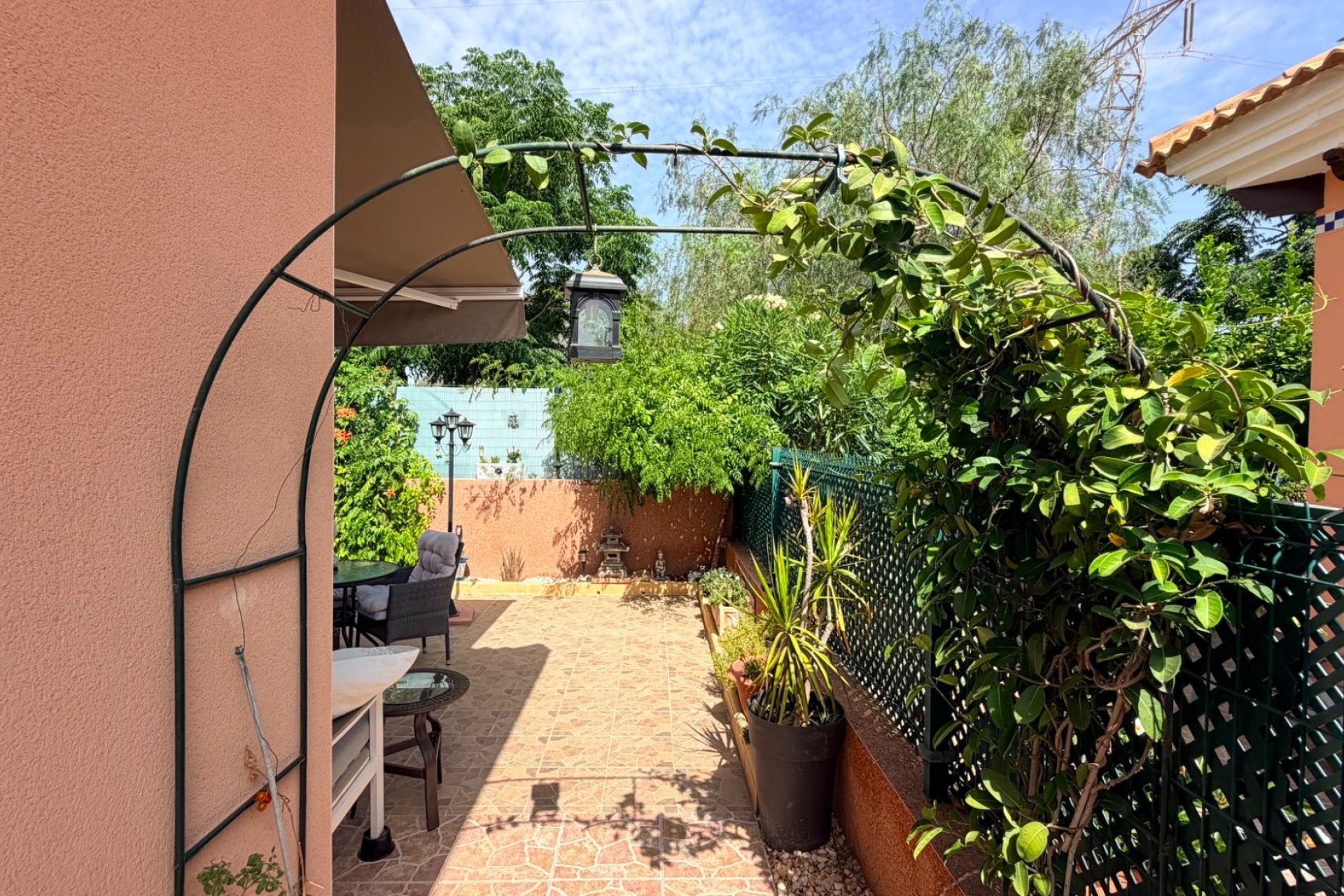 Herverkoop - Vrijstaande woning / Villa -
Los Montesinos - La Herrada