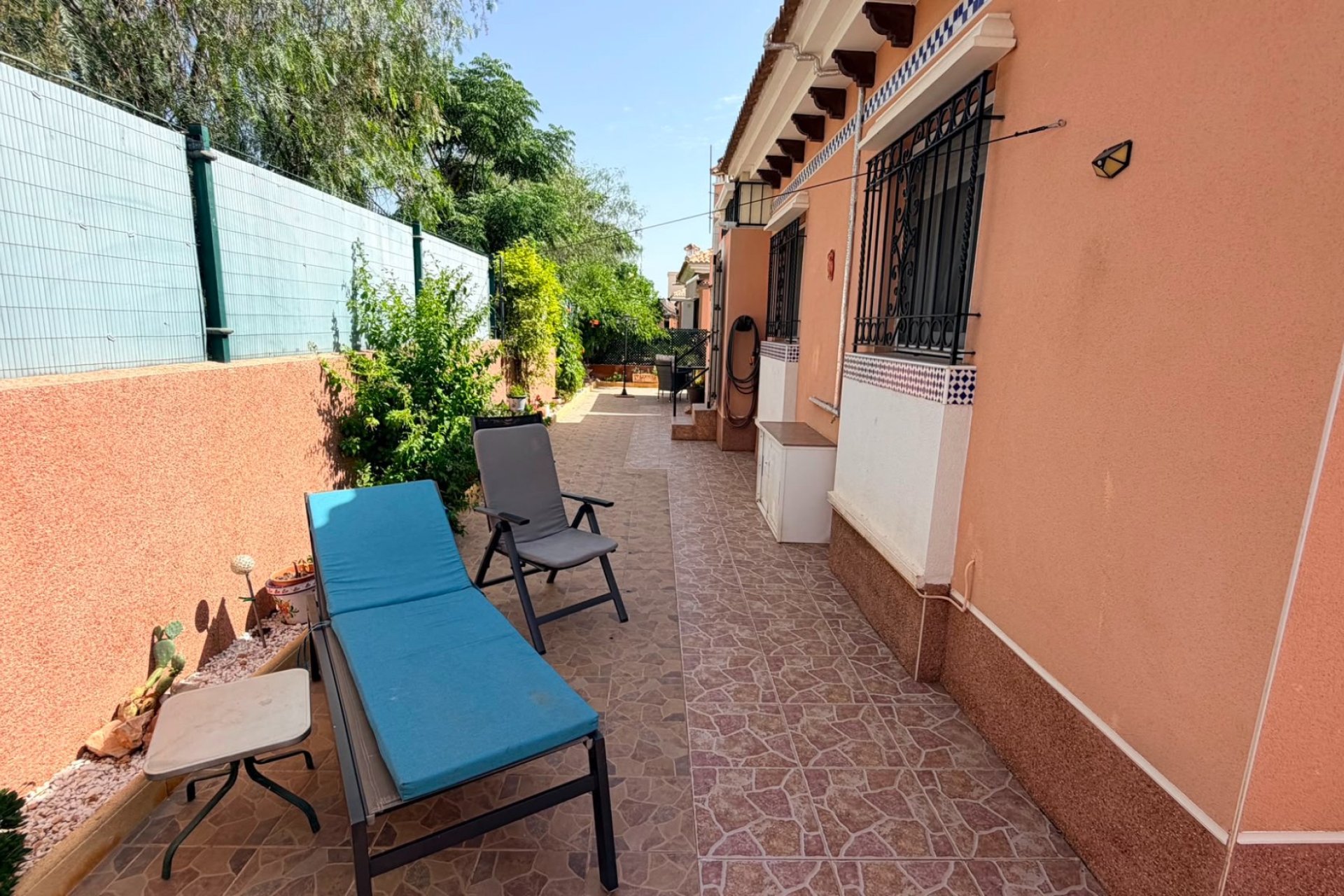 Herverkoop - Vrijstaande woning / Villa -
Los Montesinos - La Herrada