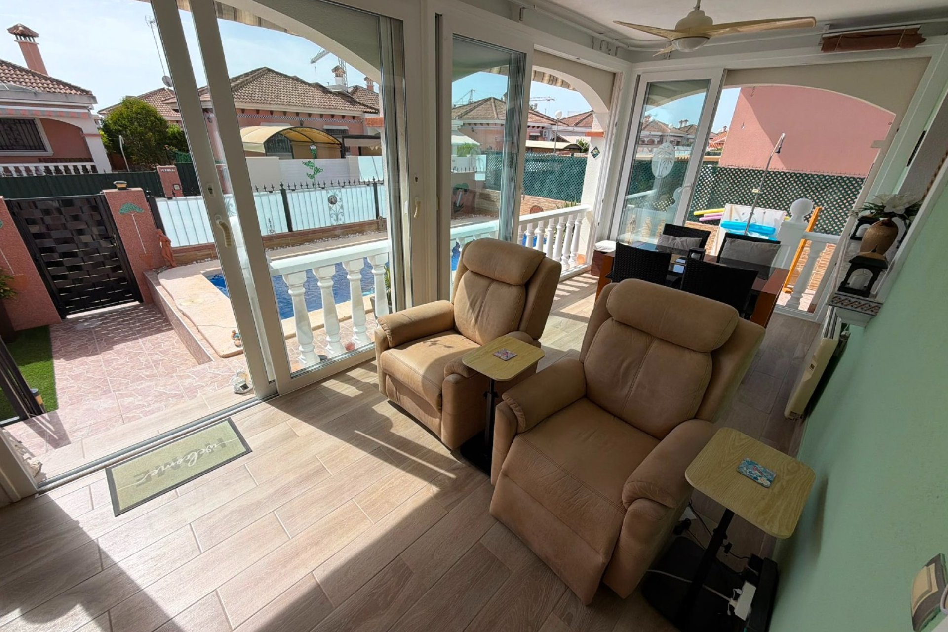 Herverkoop - Vrijstaande woning / Villa -
Los Montesinos - La Herrada