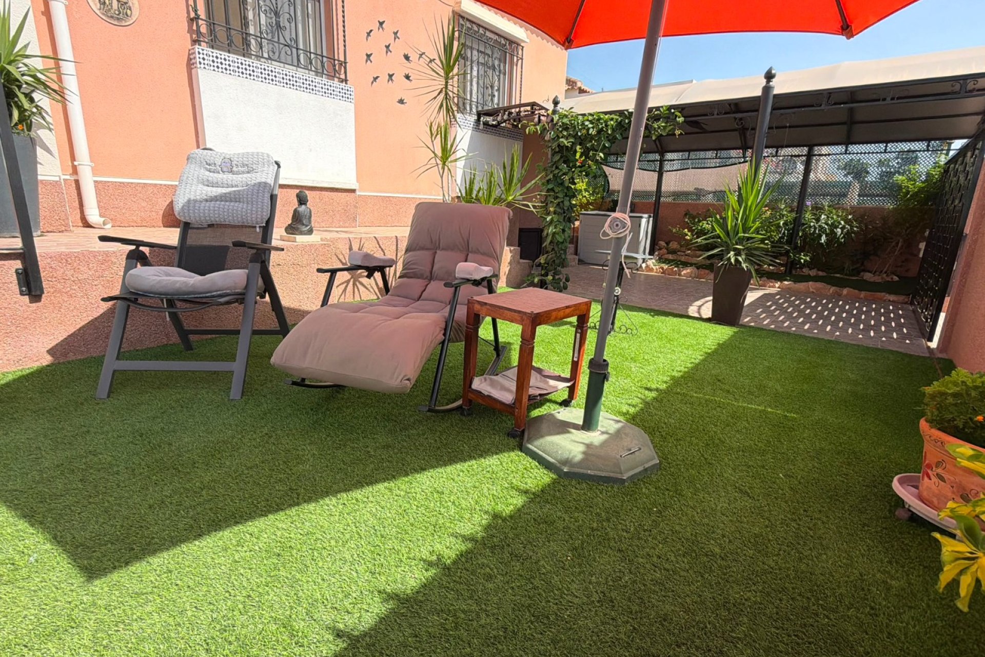 Herverkoop - Vrijstaande woning / Villa -
Los Montesinos - La Herrada