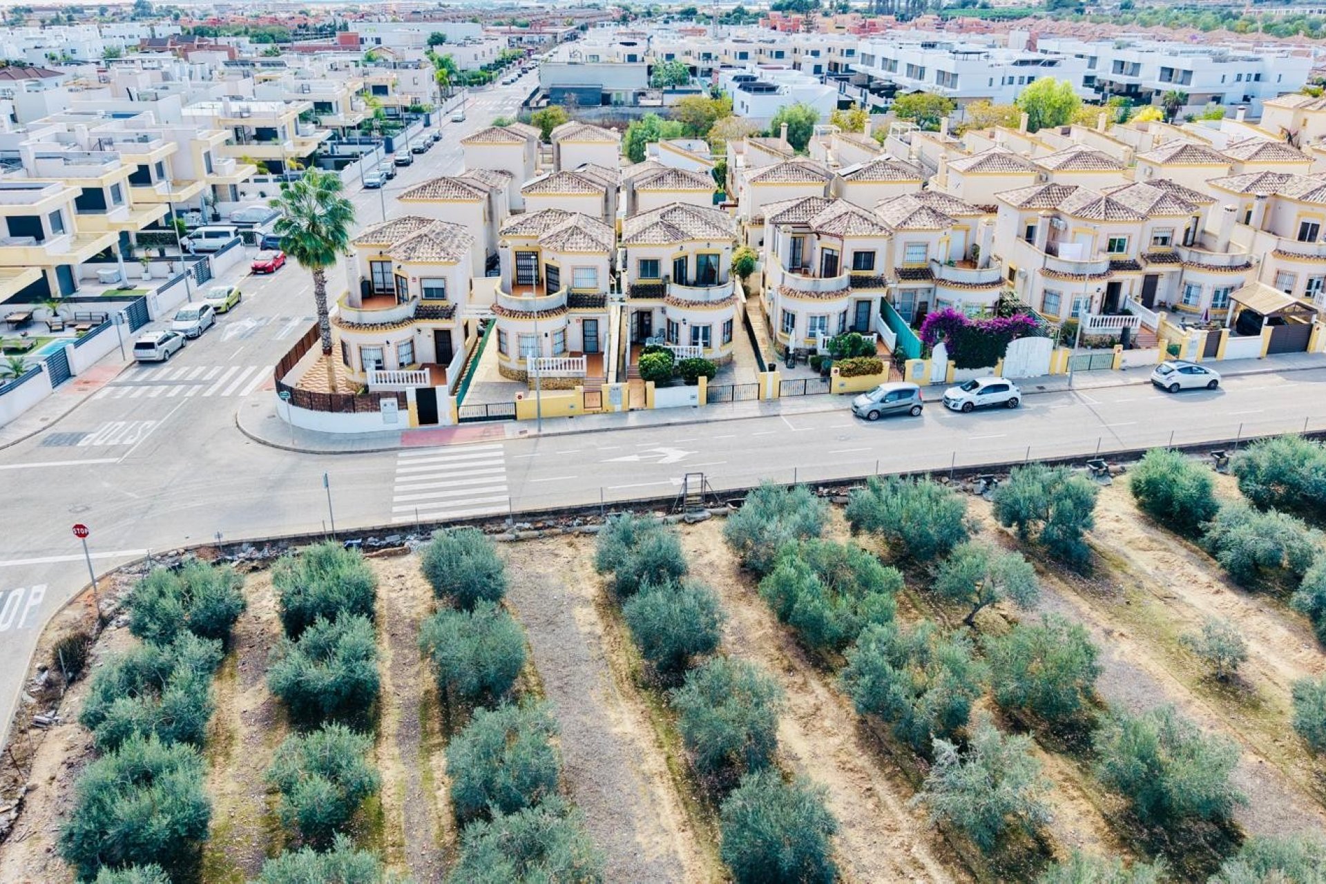 Herverkoop - Vrijstaande woning / Villa -
Los Montesinos - La Herrada