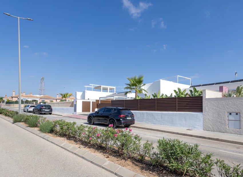 Herverkoop - Vrijstaande woning / Villa -
Los Montesinos - Los Montesinos - Urb. La Herrada