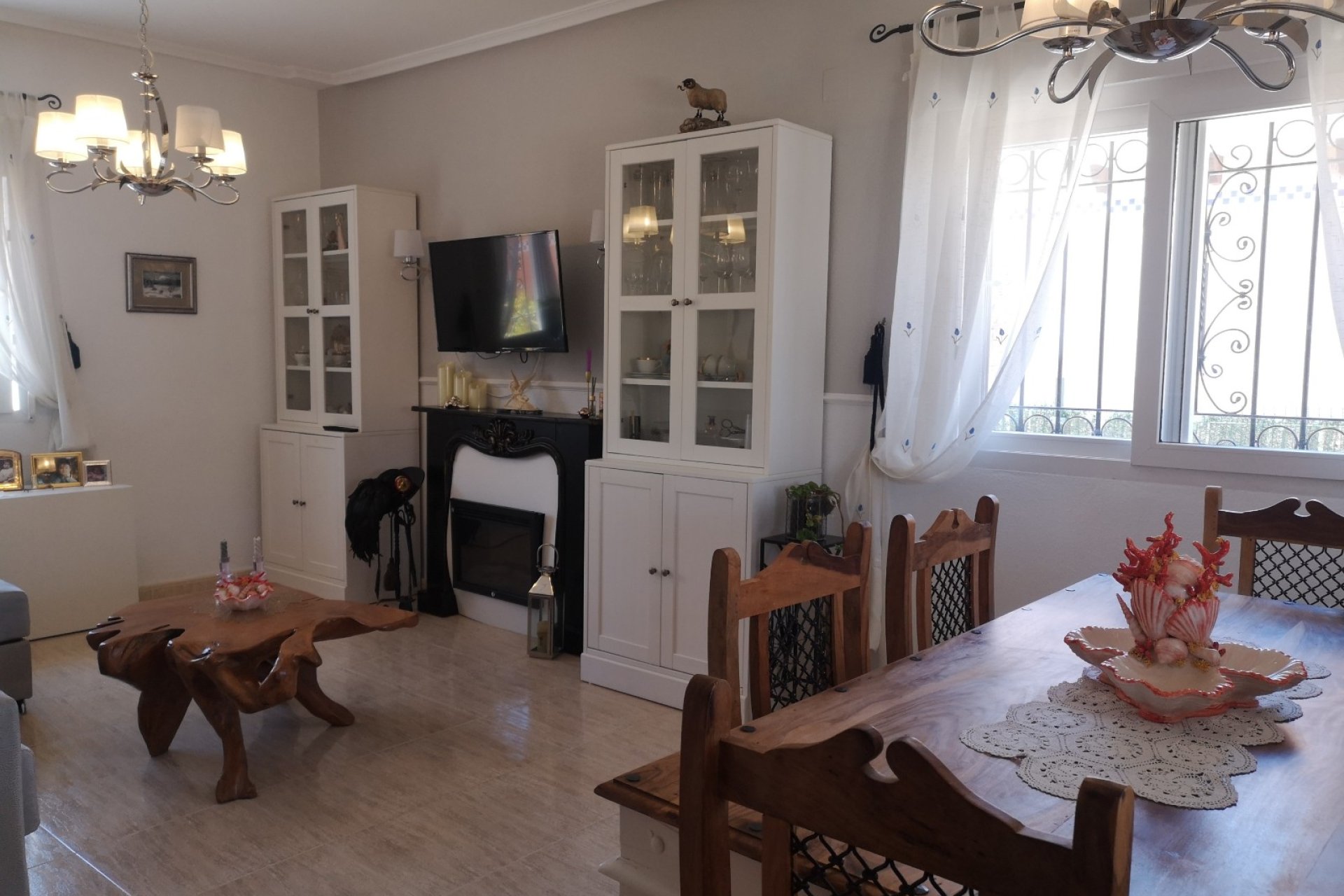 Herverkoop - Vrijstaande woning / Villa -
Los Montesinos - Los Montesinos - Urb. La Herrada