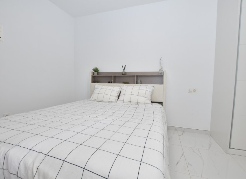 Herverkoop - Vrijstaande woning / Villa -
Los Montesinos