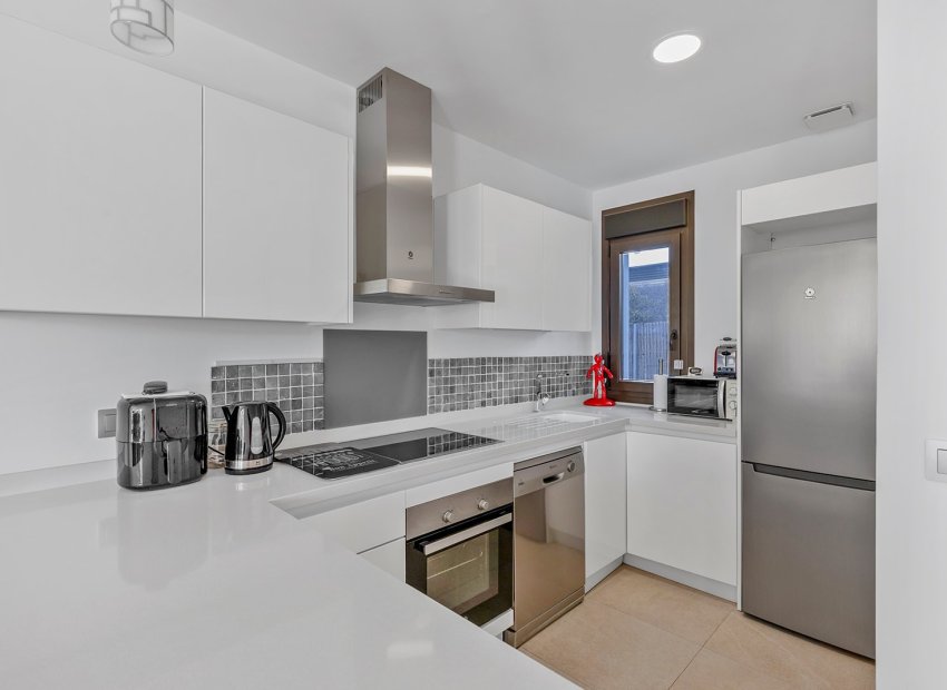 Herverkoop - Vrijstaande woning / Villa -
Orihuela Costa - Entre Naranjos Vistabella Golf