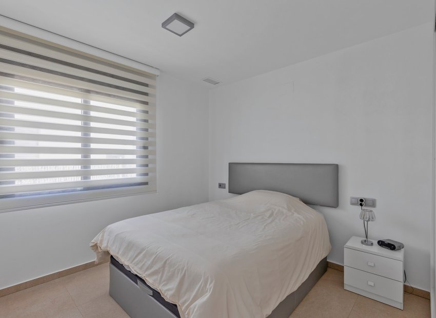 Herverkoop - Vrijstaande woning / Villa -
Orihuela Costa - Entre Naranjos Vistabella Golf