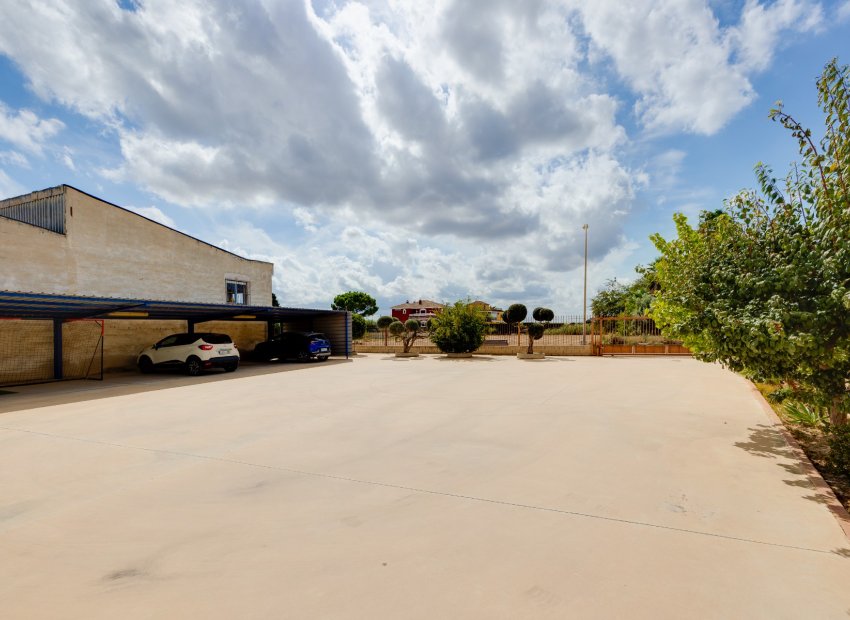 Herverkoop - Vrijstaande woning / Villa -
Orihuela Costa - Orihuela