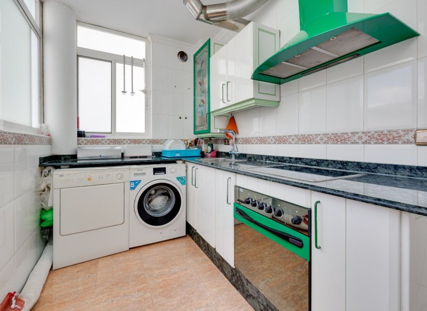 Herverkoop - Vrijstaande woning / Villa -
Orihuela Costa - Orihuela